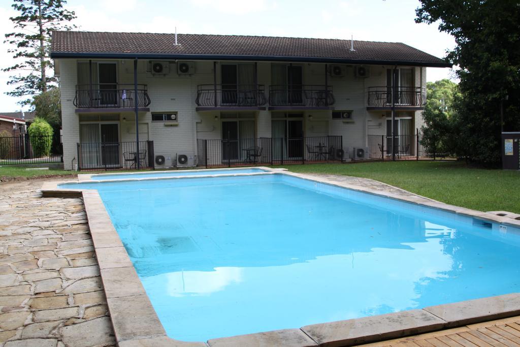 Waterview Gosford Motor Inn Экстерьер фото